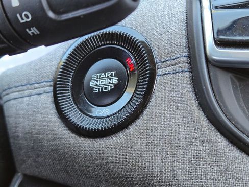 Used 2022 Jeep Compass Latitude w/ Convenience Group image 27