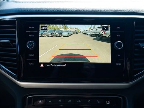 Used 2023 Volkswagen Atlas SEL Premium AWD/4WD image 14
