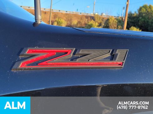 Used 2021 Chevrolet Silverado 1500 LT Trail Boss w/ LT Trail Boss Premium Package image 22