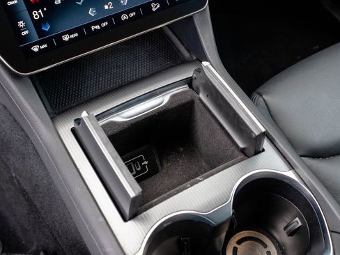 Used 2024 Maserati Grecale GT AWD/4WD image 27