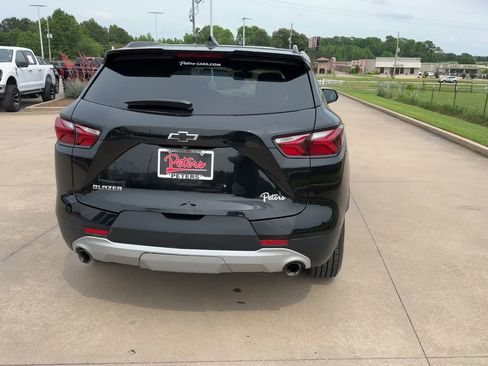 Used 2019 Chevrolet Blazer LT FWD image 8