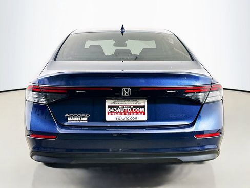 Used 2024 Honda Accord EX image 6