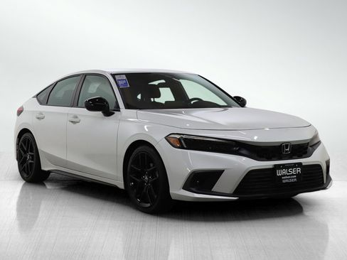 Used 2022 Honda Civic Sport image 7