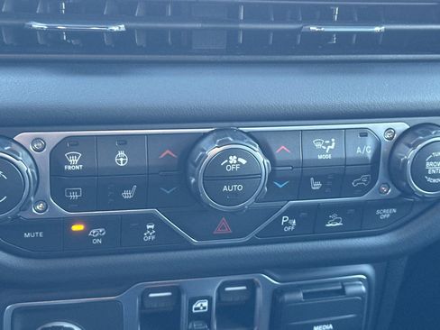 New 2026 Jeep Wrangler Unlimited Rubicon 392 AWD/4WD image 15