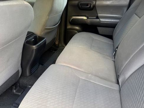 Certified 2022 Toyota Tacoma SR5 w/ Black Out Package (TMS) image 4