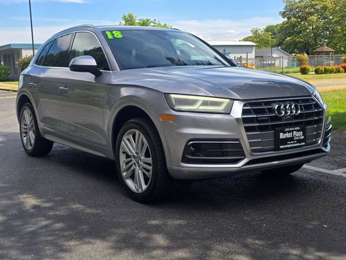 Used 2018 Audi Q5 Prestige w/ Prestige Package AWD/4WD image 8
