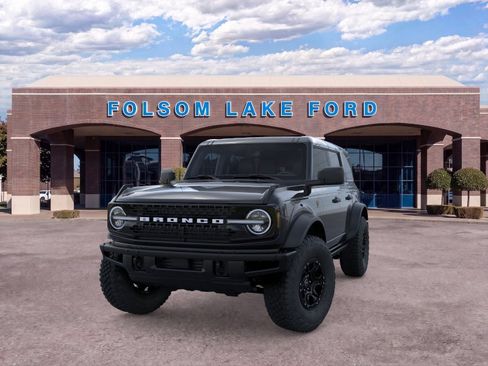 New 2026 Ford Bronco Badlands AWD/4WD image 2