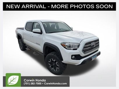 Used 2017 Toyota Tacoma TRD Off-Road w/ Tow Package (A/T)