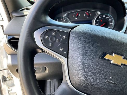 Used 2023 Chevrolet Traverse LT w/ LT Premium Package AWD/4WD image 24