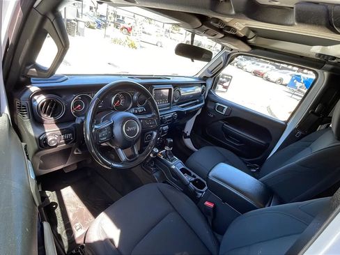 Used 2022 Jeep Wrangler Unlimited Sport AWD/4WD image 13