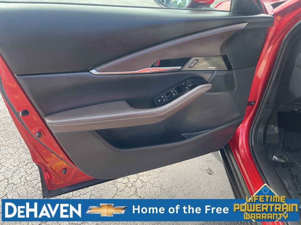 Used 2021 MAZDA CX-30 AWD 2.5 S w/ Premium Package image 23