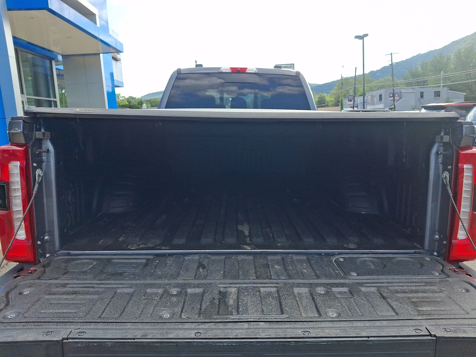 Used 2024 Ford F450 Lariat w/ Snow Plow/Camper Package AWD/4WD image 28