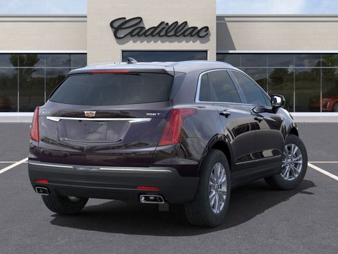New 2025 Cadillac XT5 Luxury image 4