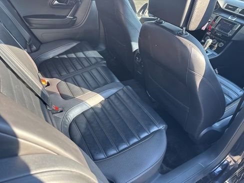 Used 2017 Volkswagen CC R-Line Executive image 8