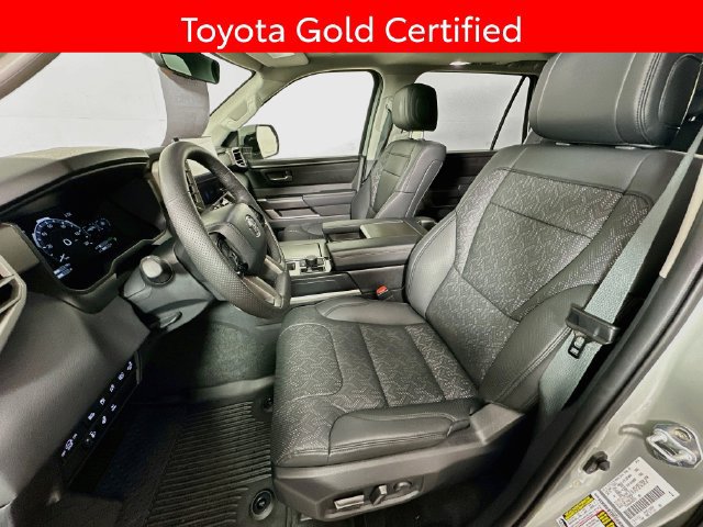 Used 2024 Toyota Sequoia SR5 AWD/4WD image 22