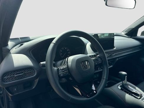 Certified 2026 Honda HR-V Sport image 9