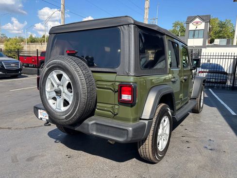 Used 2021 Jeep Wrangler Unlimited Sport image 13