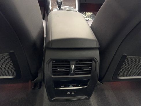 Used 2021 BMW 430i Coupe w/ Convenience Package image 68