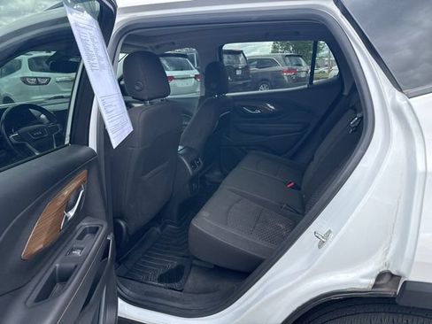 Used 2020 GMC Terrain SLE w/ Driver Convenience Package AWD/4WD image 11