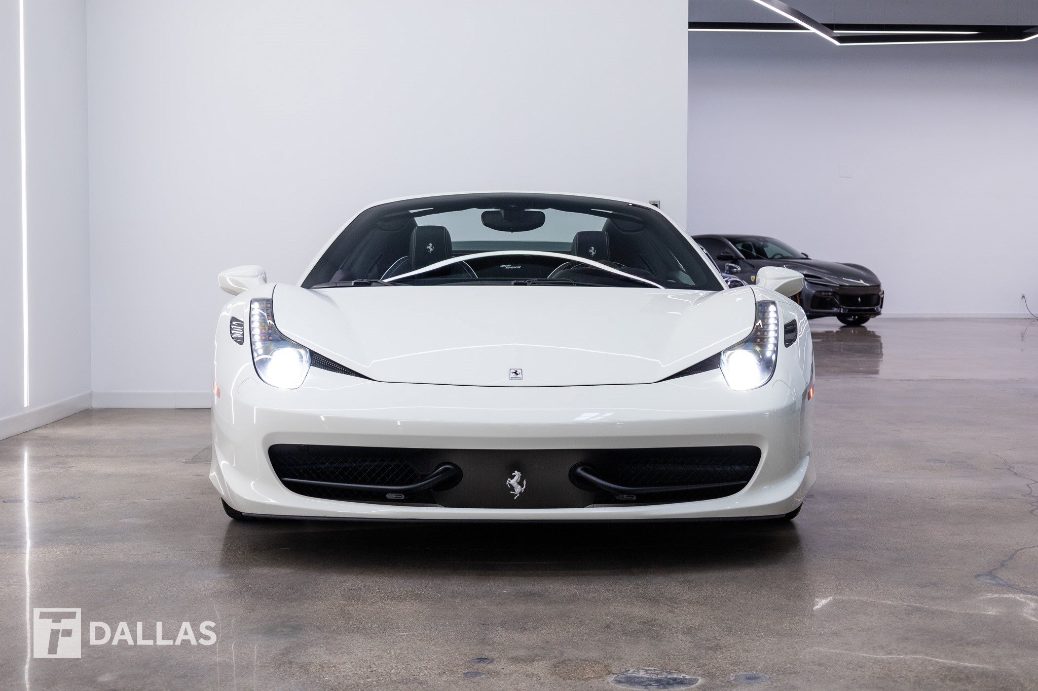 Used 2013 Ferrari 458 Spider RWD image 24