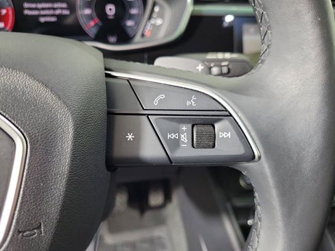 Used 2023 Audi Q3 2.0T Premium Plus w/ Premium Plus Package AWD/4WD image 25