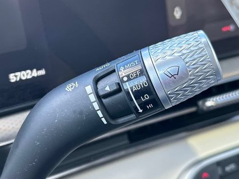 Used 2023 Genesis GV60 Performance AWD/4WD image 28