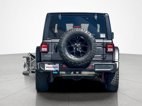 Used 2024 Jeep Wrangler Unlimited AWD/4WD image 4
