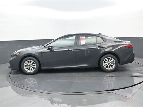 New 2026 Toyota Camry LE image 20