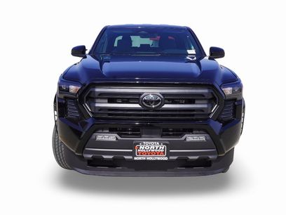 New 2025 Toyota Tacoma SR5