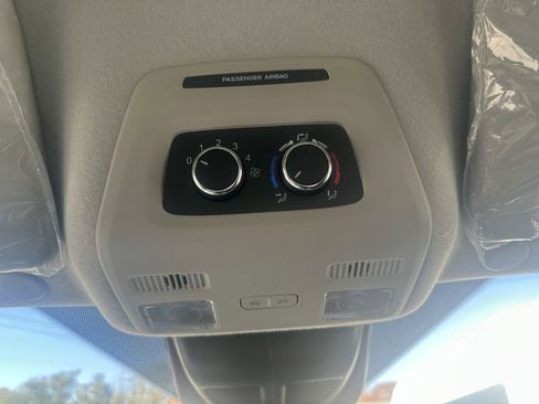 Used 2024 Ford Transit 350 Base image 16