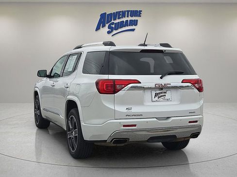 Used 2017 GMC Acadia Denali w/ Technology Package image 5