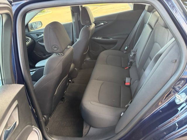 Used 2018 Chevrolet Malibu LS FWD image 11