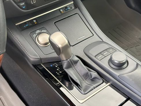 Used 2018 Lexus ES 350 w/ Premier Package FWD image 20