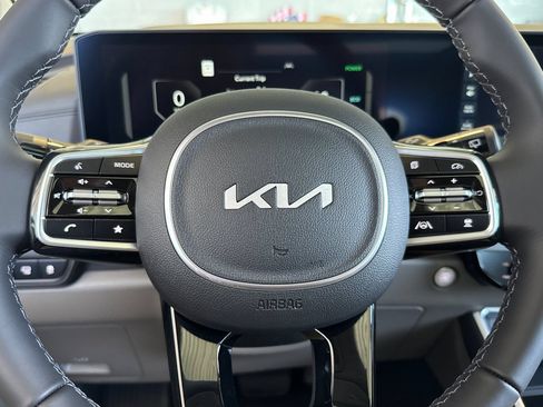 New 2026 Kia Carnival SX FWD image 23