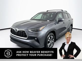 Certified 2023 Toyota Highlander XLE video 1