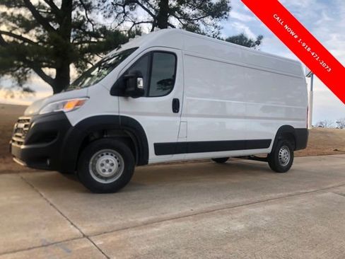 New 2026 RAM ProMaster 2500 w/ Premium Convenience Group image 8