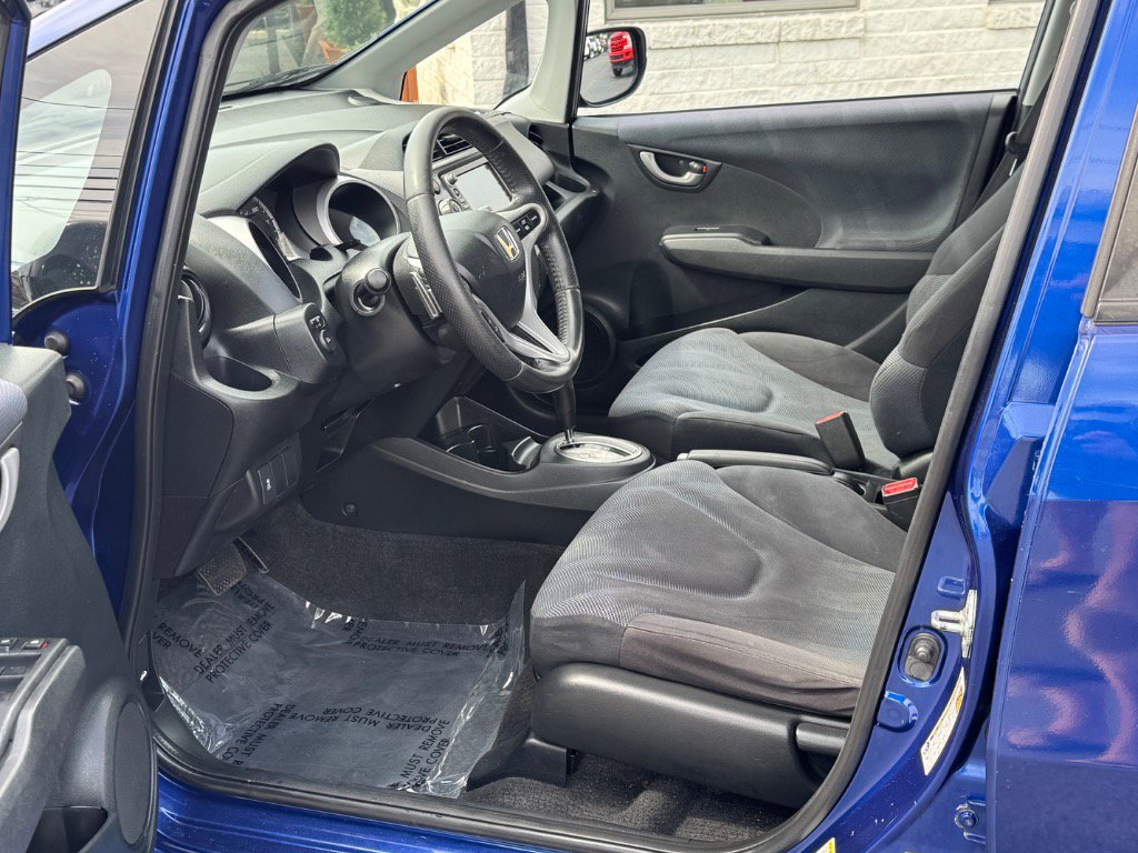 Used 2010 Honda Fit Sport image 13