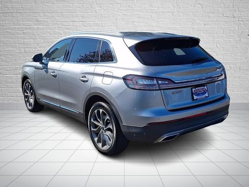 Used 2023 Lincoln Nautilus Reserve AWD/4WD image 6