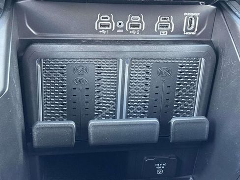 New 2026 RAM 1500 Laramie w/ Night Edition AWD/4WD image 18