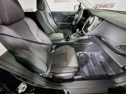 Certified 2025 Subaru Outback Premium image 30