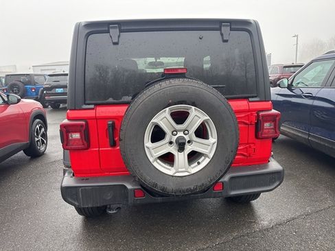 Used 2021 Jeep Wrangler Sport w/ Safety Group image 12