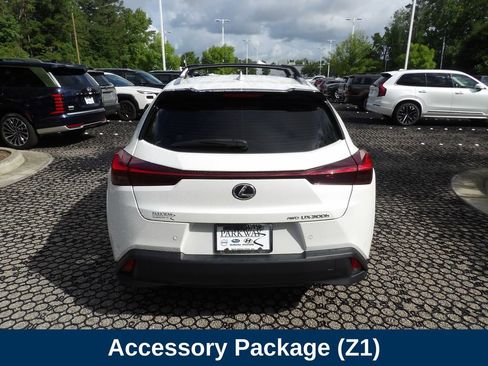 Used 2025 Lexus UX 300h AWD w/ Accessory Package (Z1) image 7