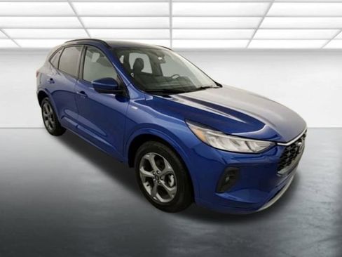 Used 2023 Ford Escape ST-Line Select w/ Tech Pack #2 AWD/4WD image 9
