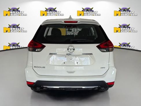 Used 2019 Nissan Rogue S AWD/4WD image 5