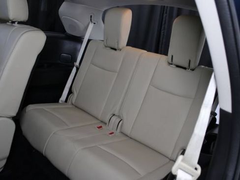 Used 2018 INFINITI QX60 Luxe w/ Premium Plus Package AWD/4WD image 22