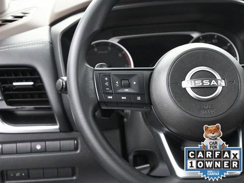 Used 2023 Nissan Rogue SV AWD/4WD image 29