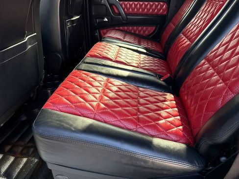 Used 2015 Mercedes-Benz G 63 AMG 4MATIC image 18