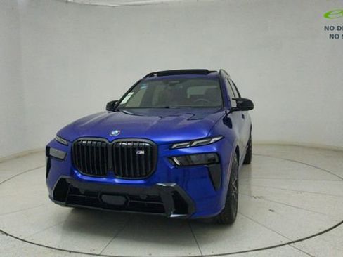 Used 2025 BMW X7 M60i image 74