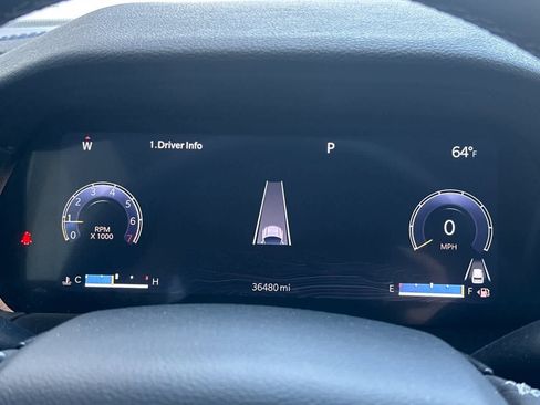 Certified 2023 Jeep Grand Cherokee Laredo w/ Luxury Tech Group I AWD/4WD image 28