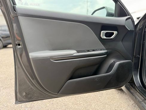 Used 2025 Kia K4 FWD image 10